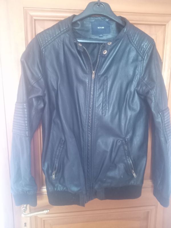 Blouson cuir garçon taille S 16 ans