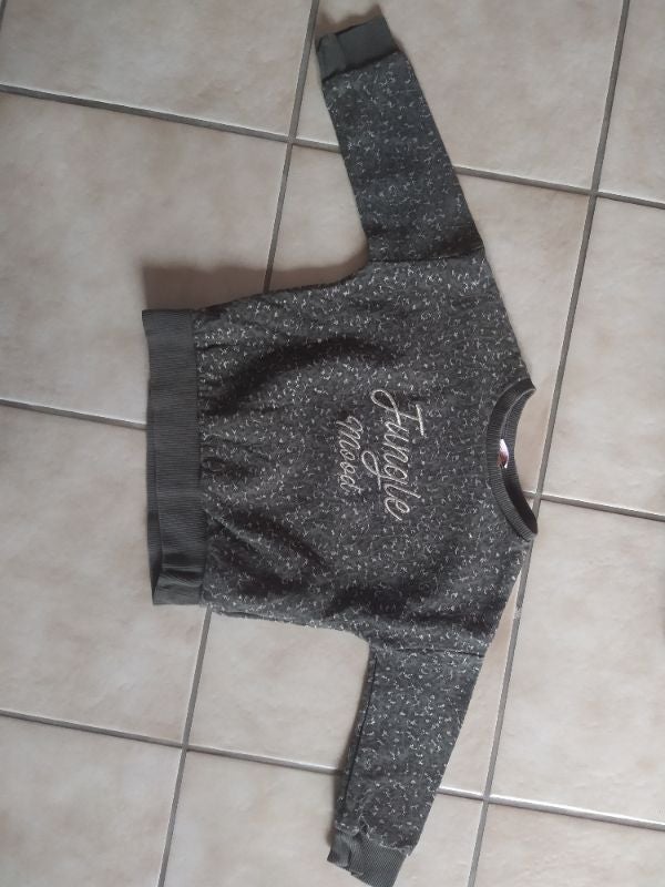 Pull kaki et doré