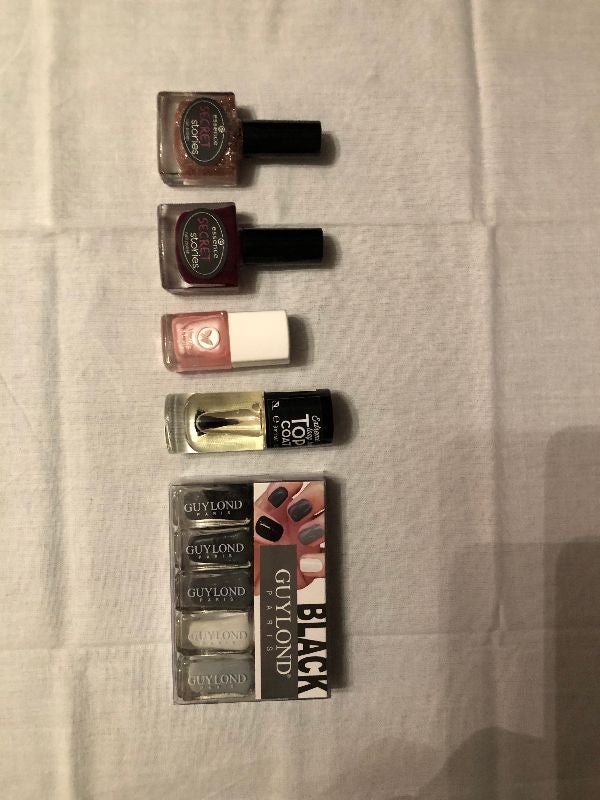 Lot de 8 Vernis & 1 Top Coat