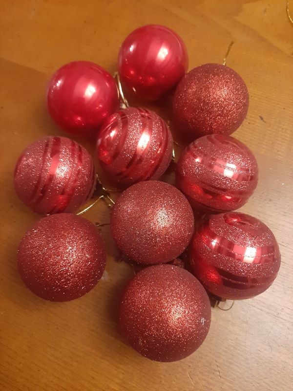Lot 10 boules de Noël rouge