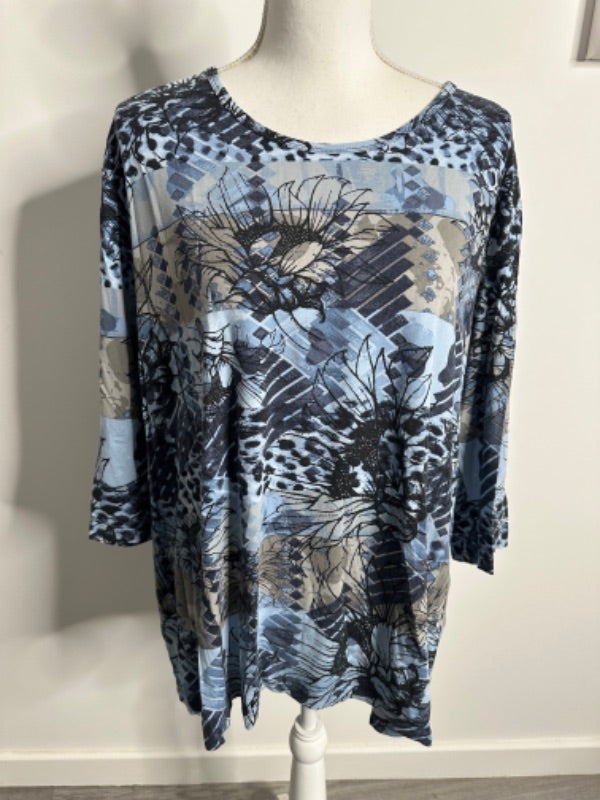Blouse à fleurs bleue et beige Vintage T44/46 2XL/3XL