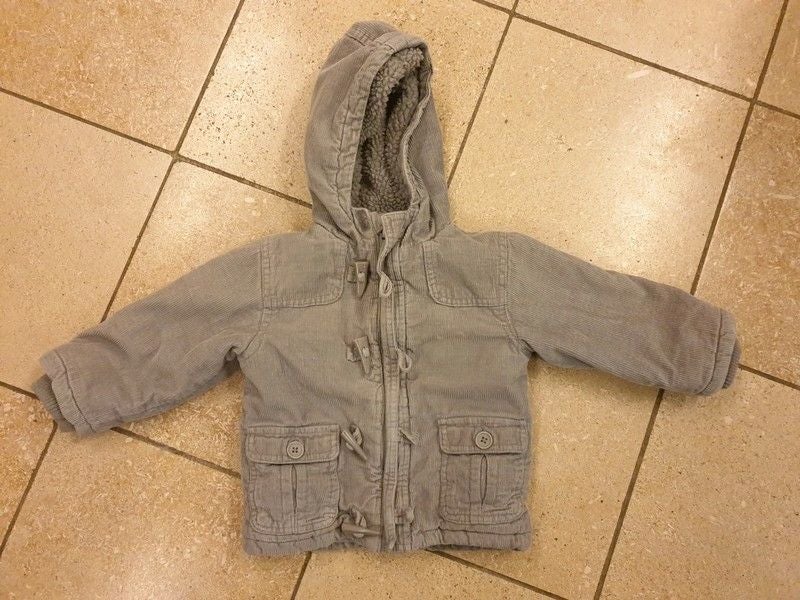 Veste en velours Taille 9 mois