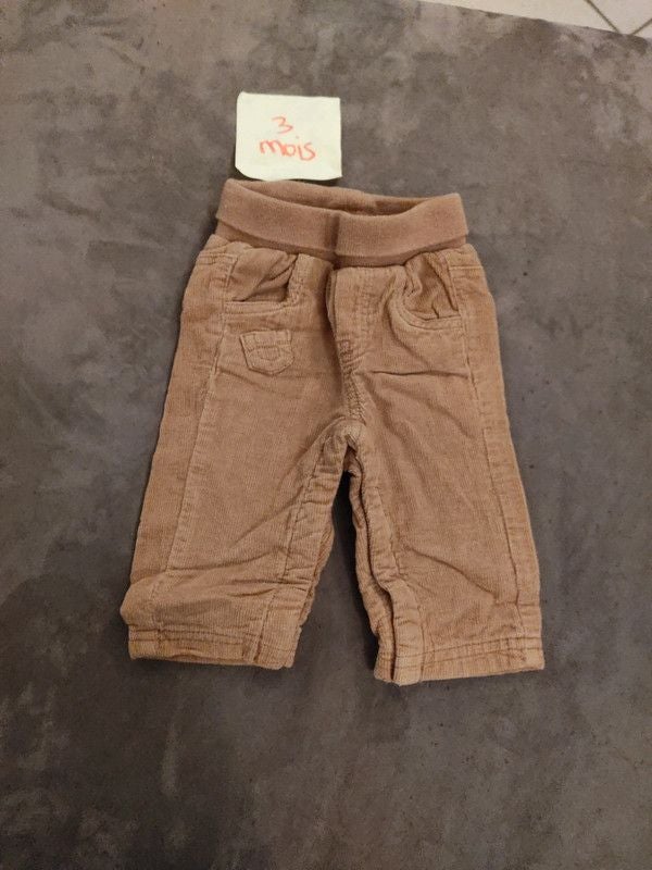 Pantalon de velours 3 mois
