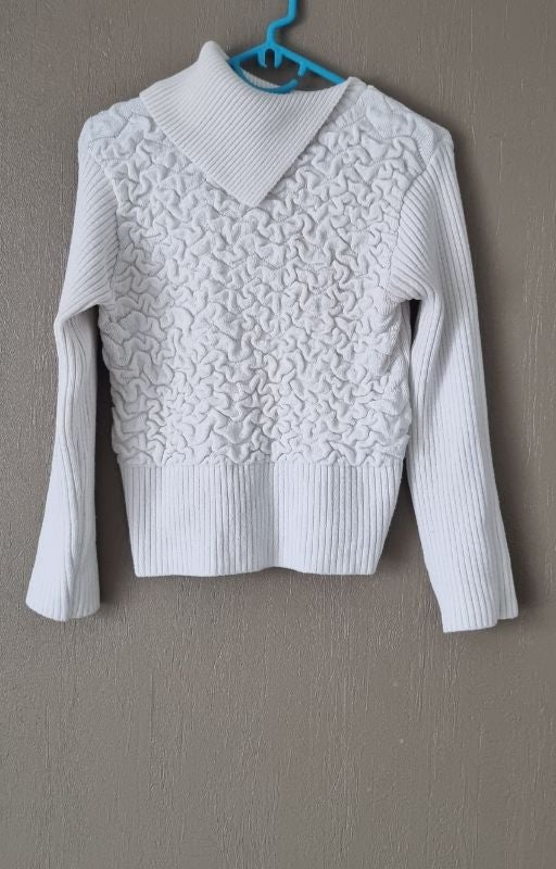 Pull avec volume