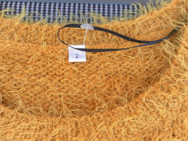 Pull moutarde doré