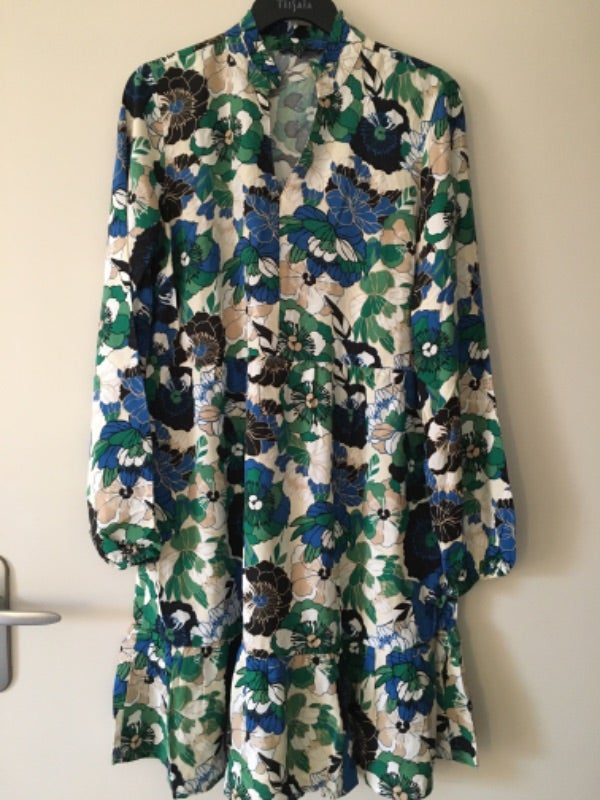 Jolie robe fleurie