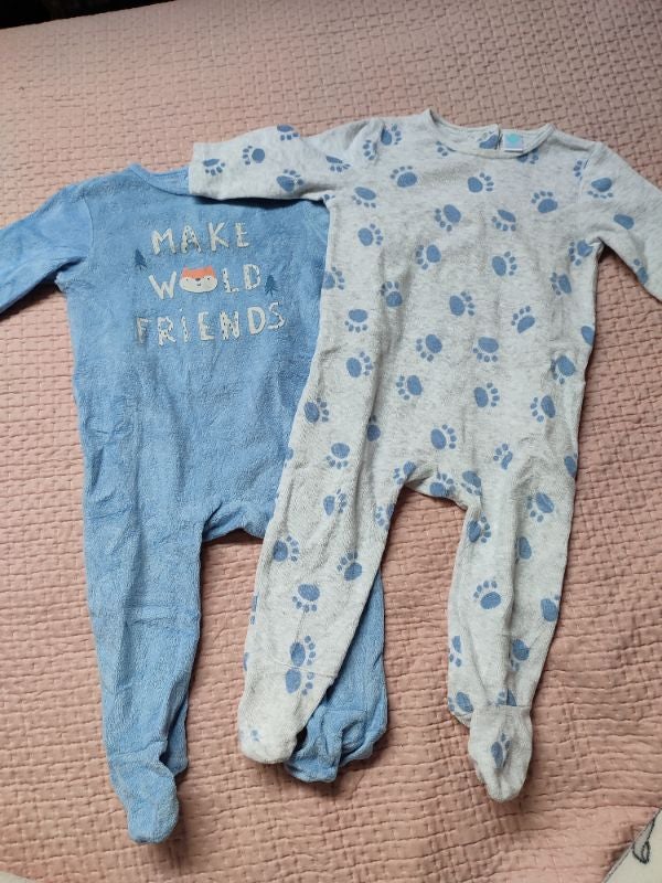 Lot de pyjamas garçon