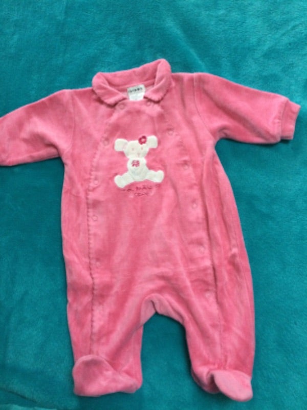 grenouillère pyjama  cocoon 54 cm 1 mois  comme neuve velours