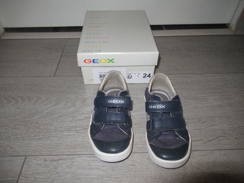 Chaussures Baskets scratch en tissu bleu marine et argenté taille 24 GEOX