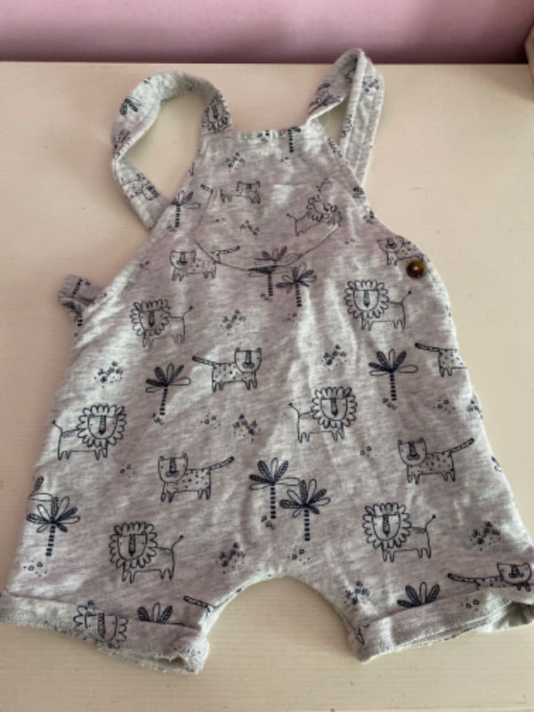 Short, garçon