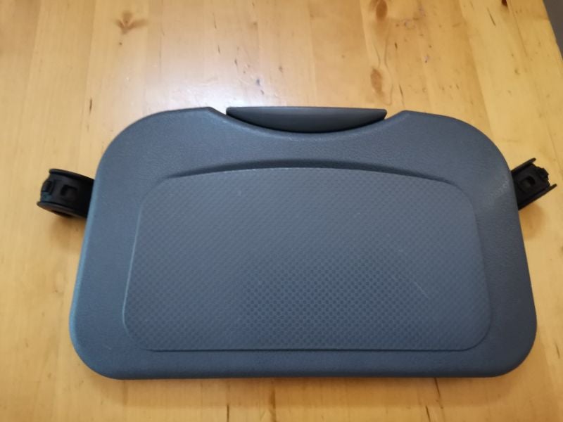 Petite tablette d'appoint pour voiture