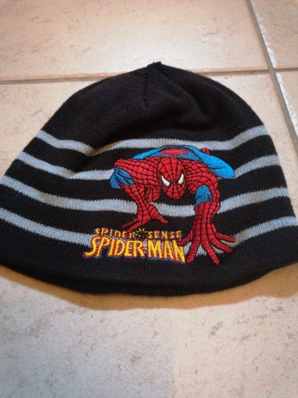 Bonnet Spiderman 6 ans