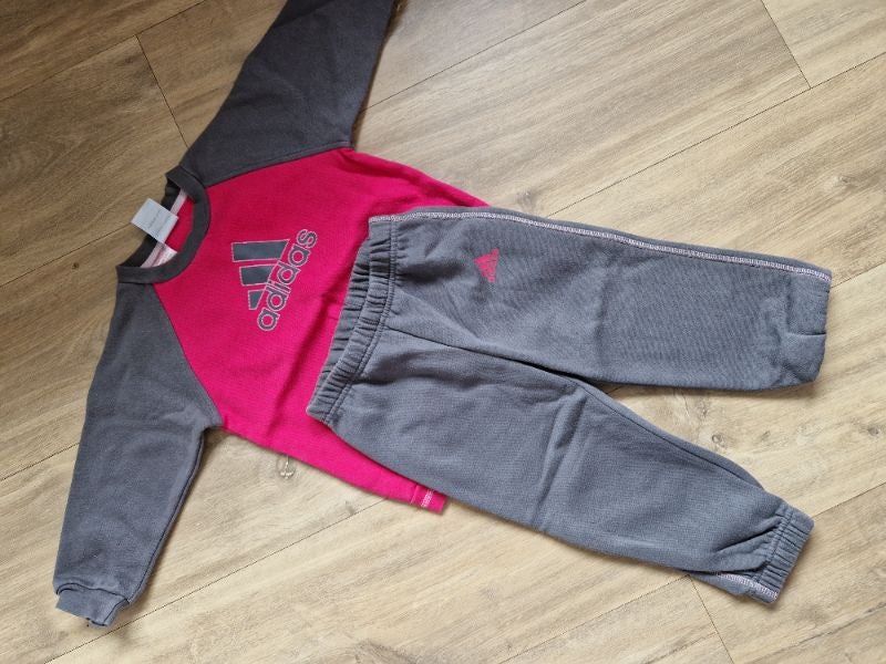Survêtement adidas 2 ans