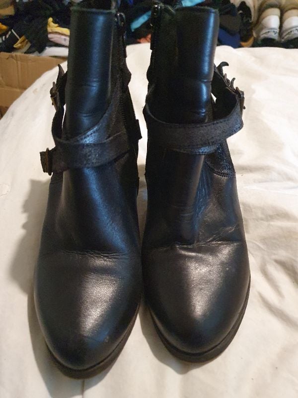 Bottines