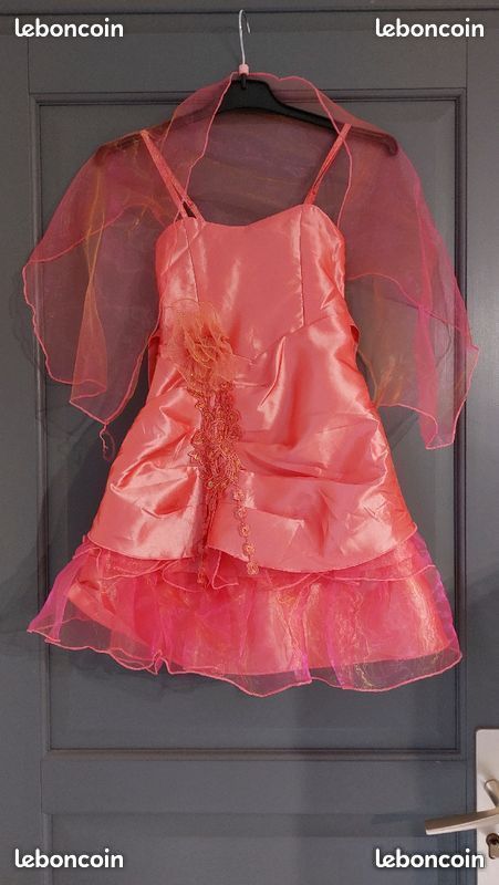 Robe de cérémonie Zeva avec son étole assortie Neuve 4 ans