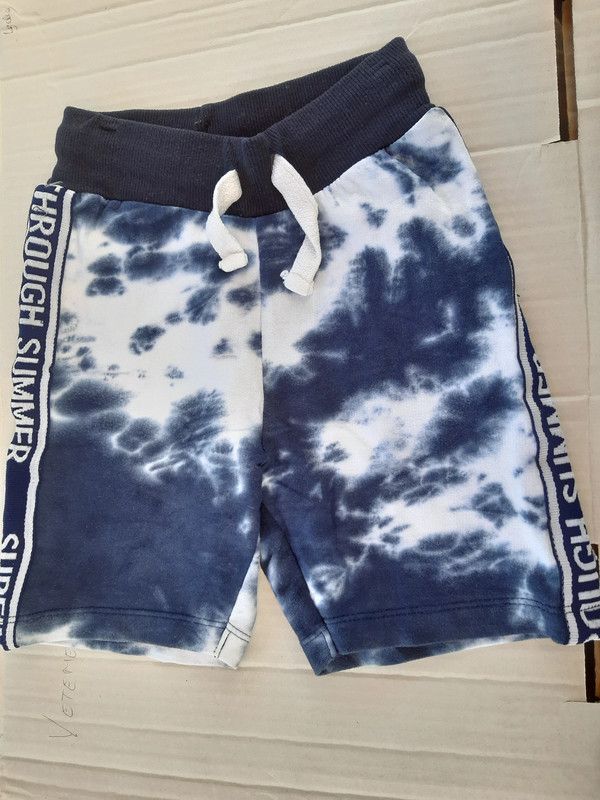 Short bleu blanc