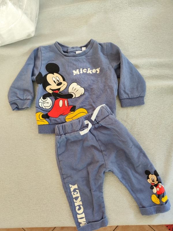 Jogging mickey