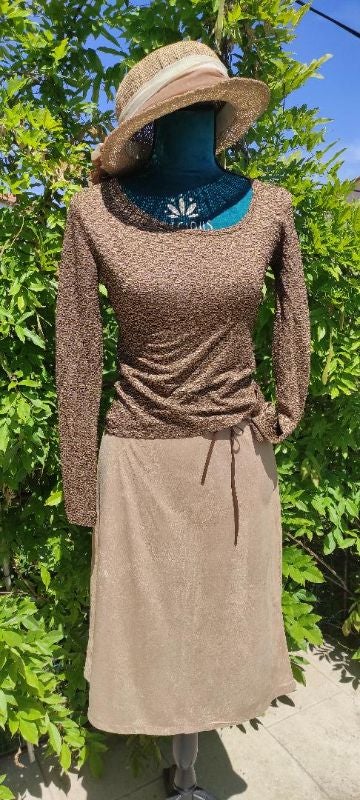haut fluide vintage semble neuf