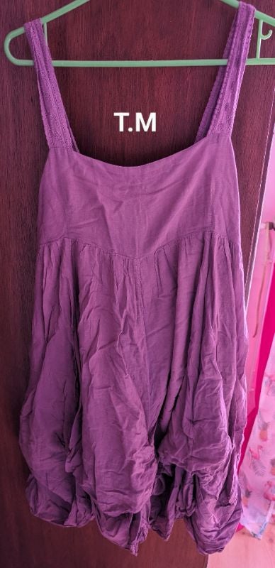 Robe mi-longue