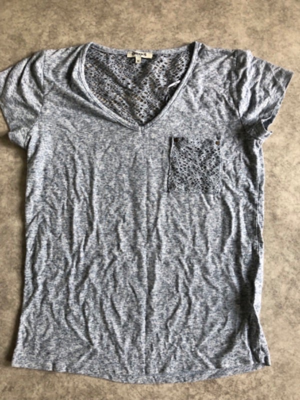 T-shirt M