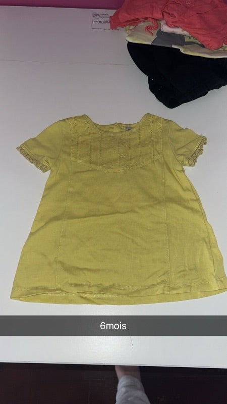 T-shirt