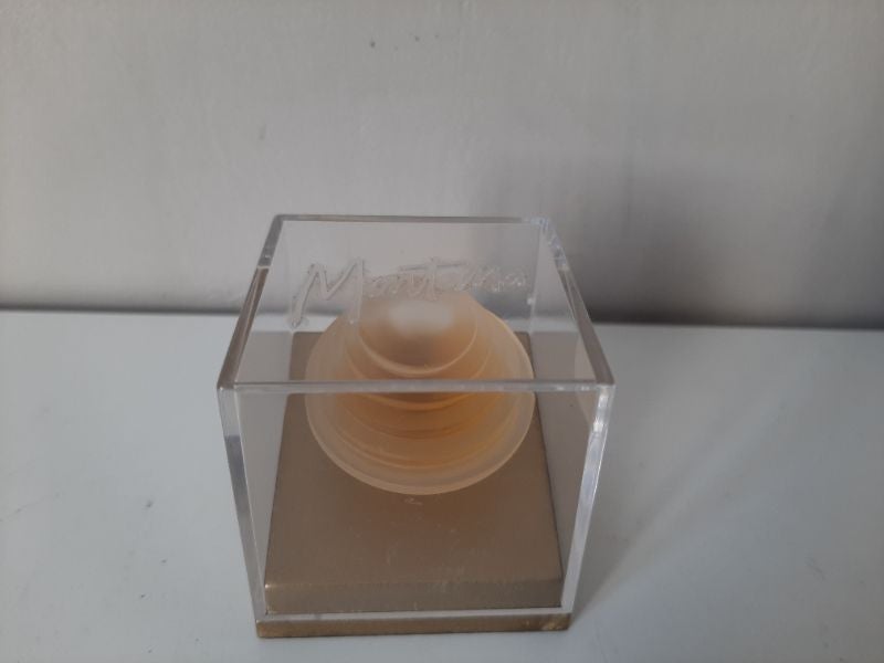 Miniature de parfum.  Montana