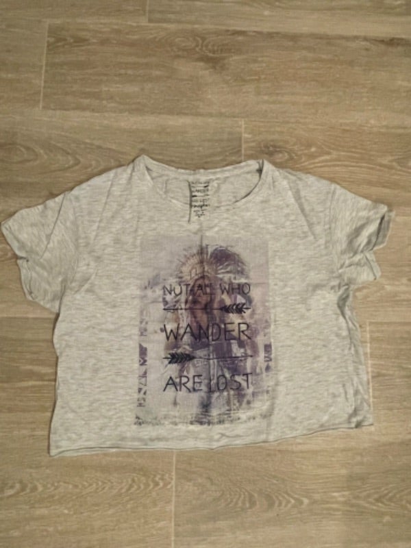 TEE shirt gris taille 36 atmosphère en très bon état