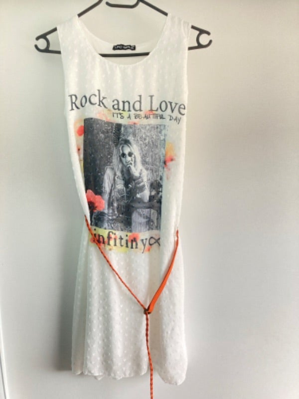 Robe manche courte blanche 12 ans