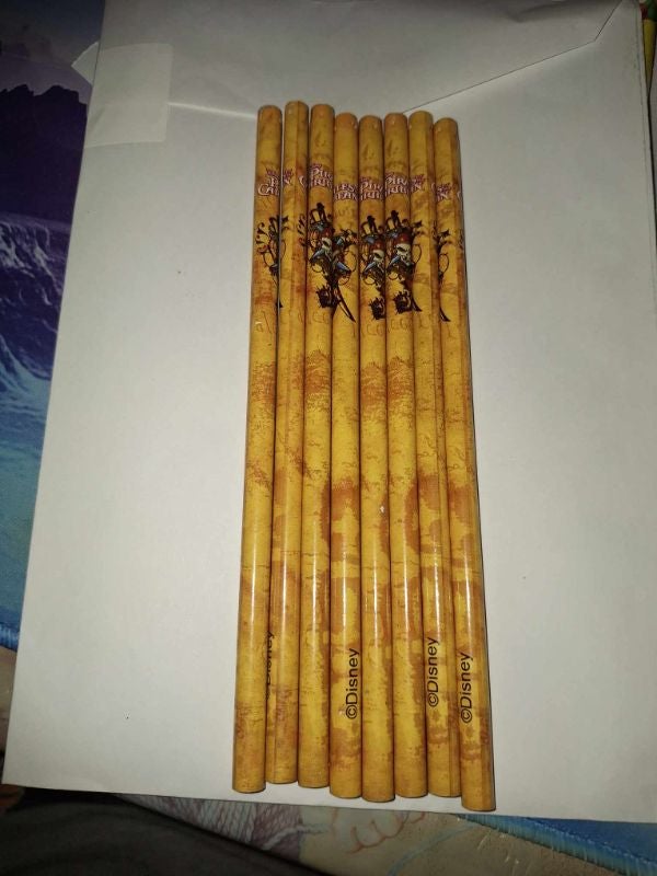 lots de crayons pirate des caraibes