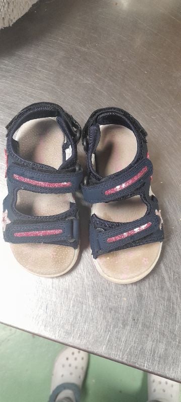 Sandales