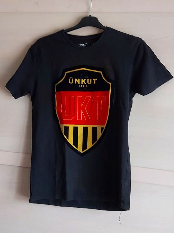 Tee shirt a manches courtes