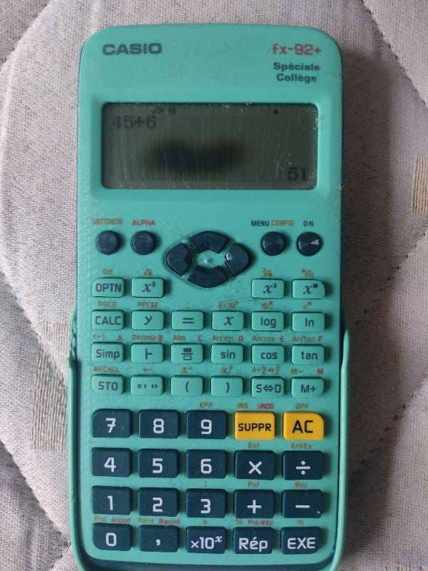 Calculatrice collège