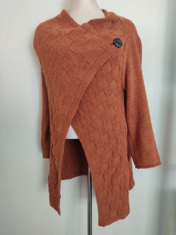 Gilet asymétrique fait main