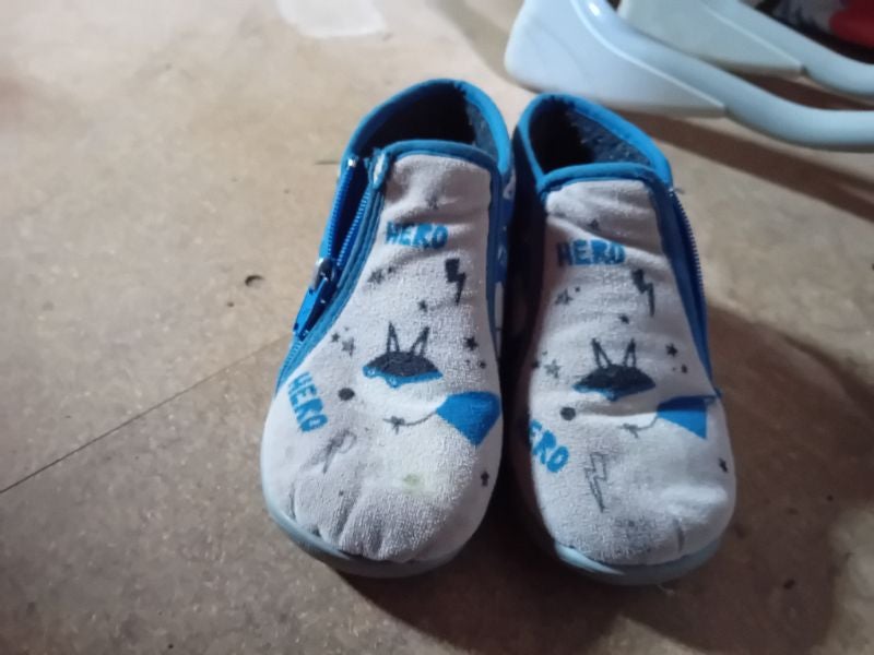 Chaussons à fermeture