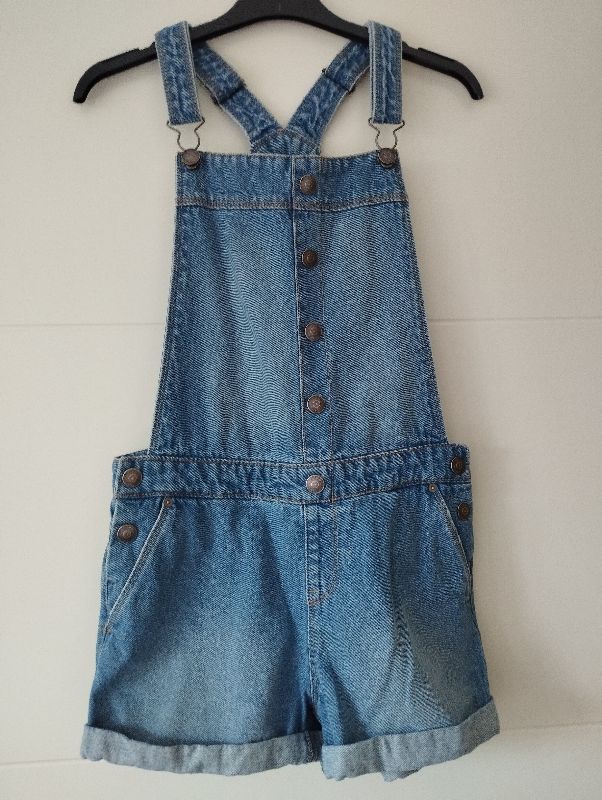 Salopette short jean fille 12 ans très bon état