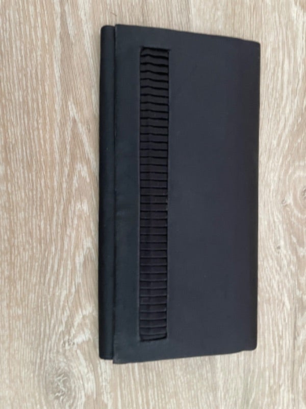 Pochette noire avec miroir intérieur pour mariage ou autre en excellent état