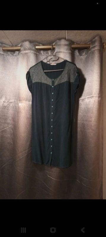 Robe boutonnée