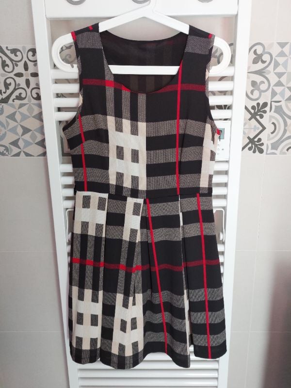 Robe cintrée