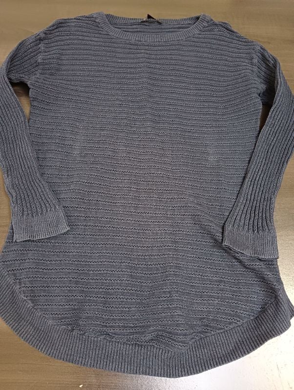 Pull long bleu marine
