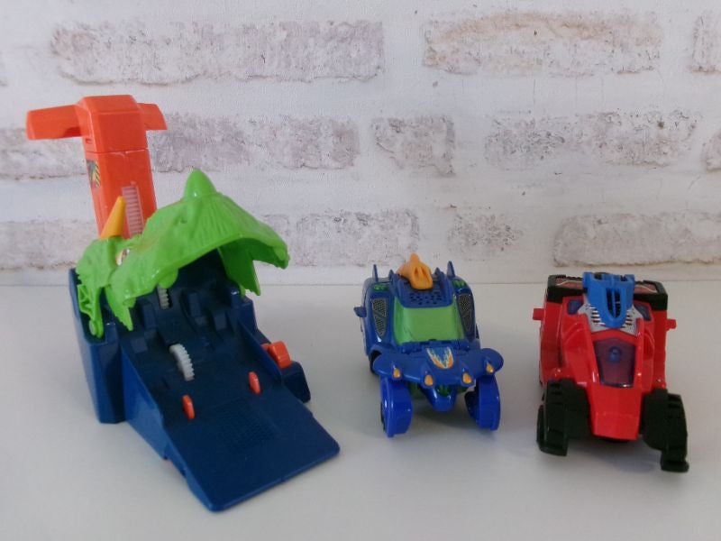 Switch and Go Dino avec lanceur (1)