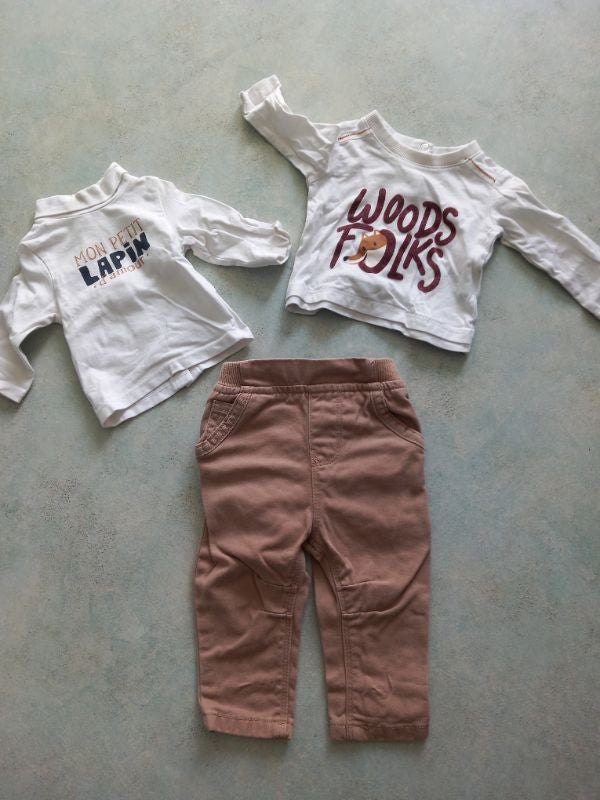 Ensemble t-shirt pantalon et sous pull