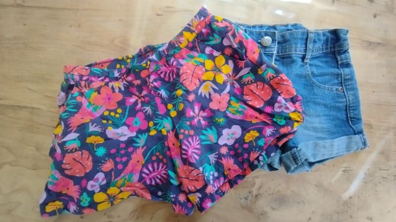 Lot de 2 shorts 5 ans
