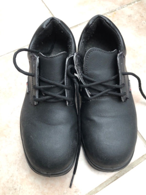 Chaussures sécurité pointure 40