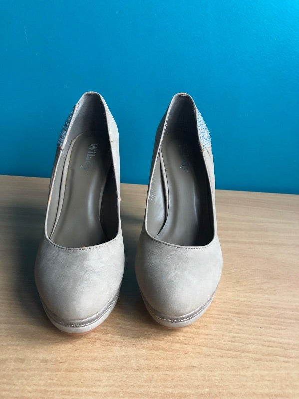 Sandales à talons