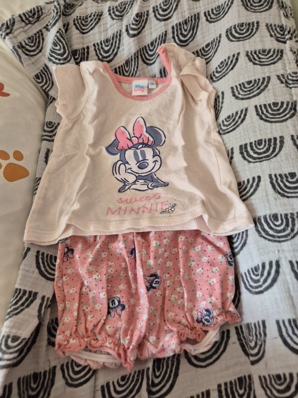 Ensemble short tee shirt minnie