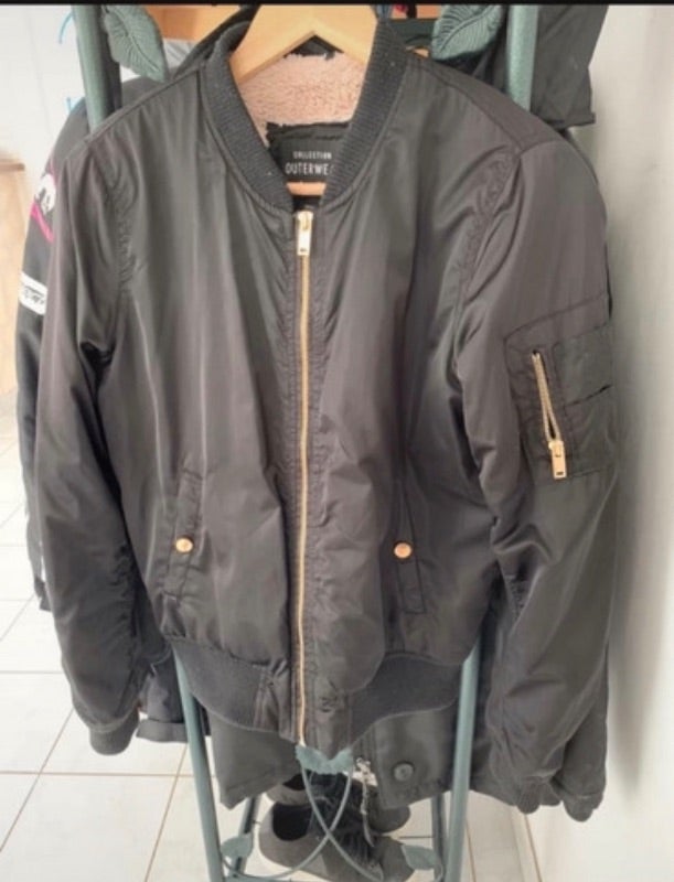 Bombers Noir