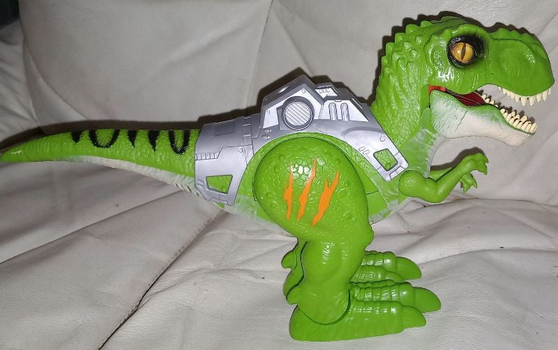 Dinosaure lumineux et sonore