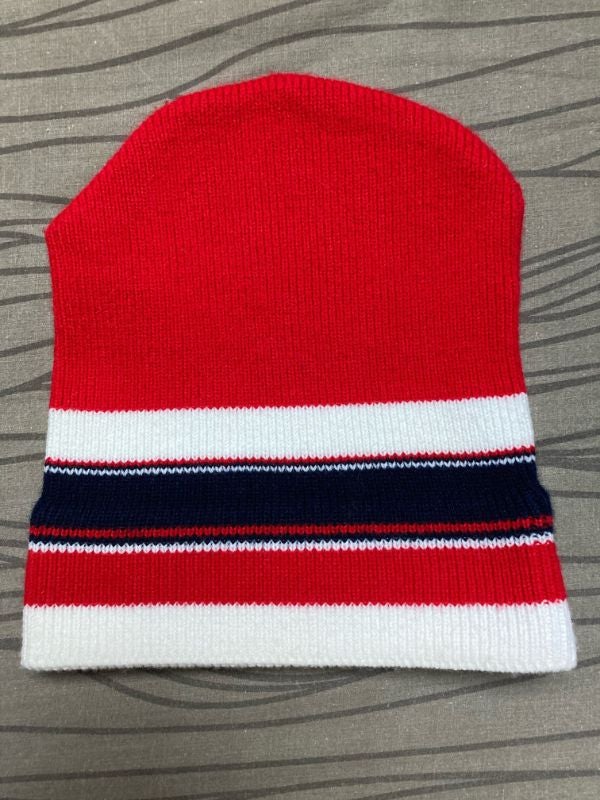 Bonnet rayé rouge