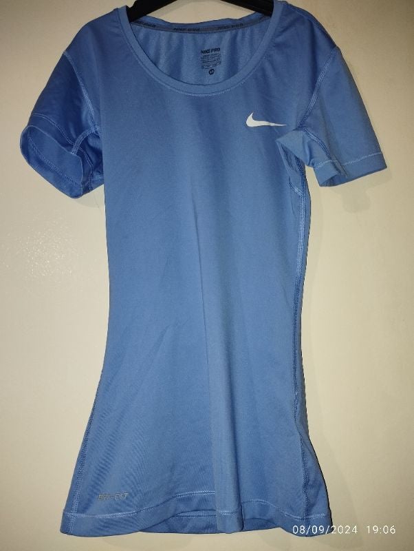 T shirt nike