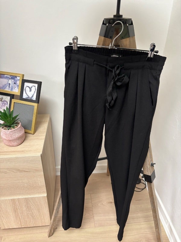 Pantalon • Extenso